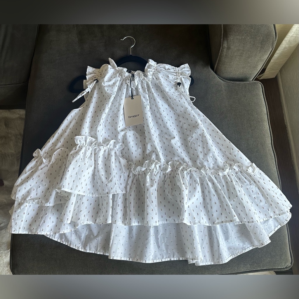 Brogger Ensley Ruffle Swing Top White Dot